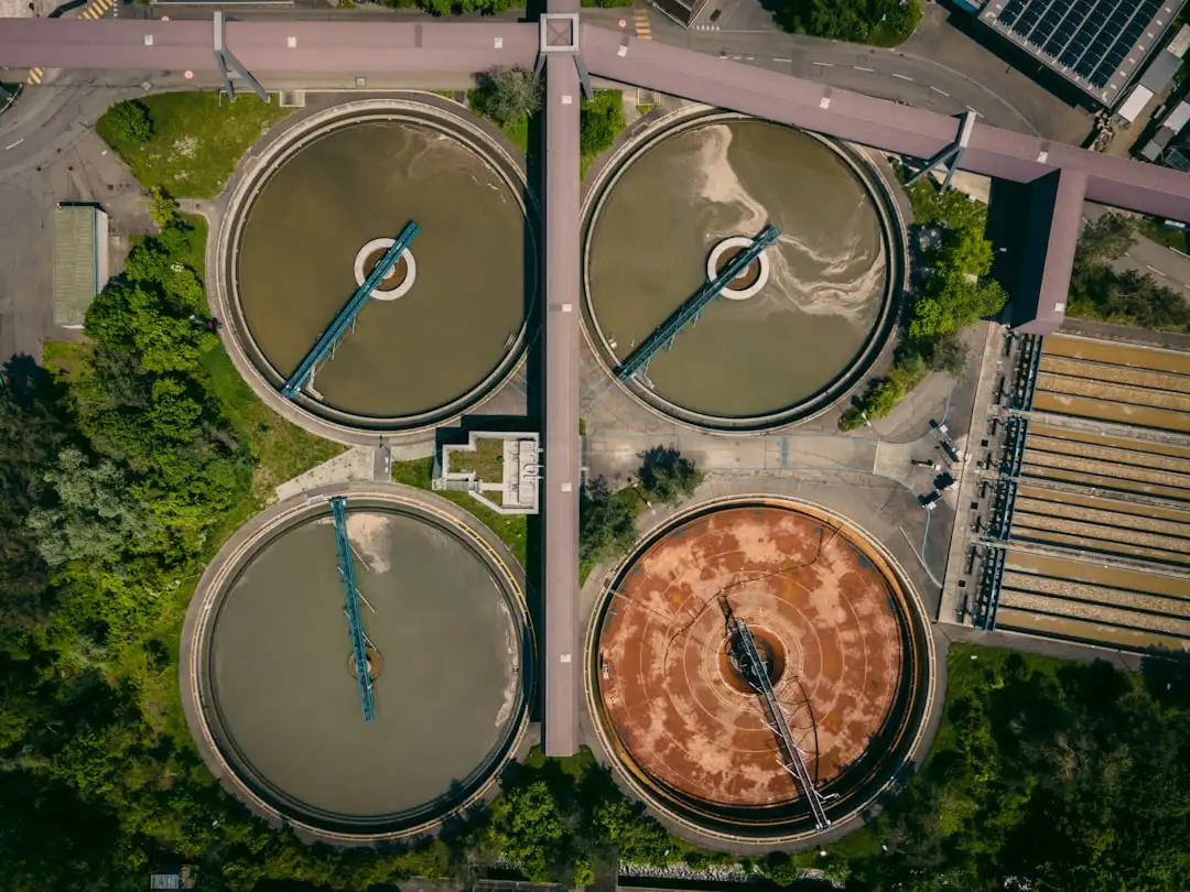 深圳电子游戏设备行业技术迭代趋势与市场应用分析